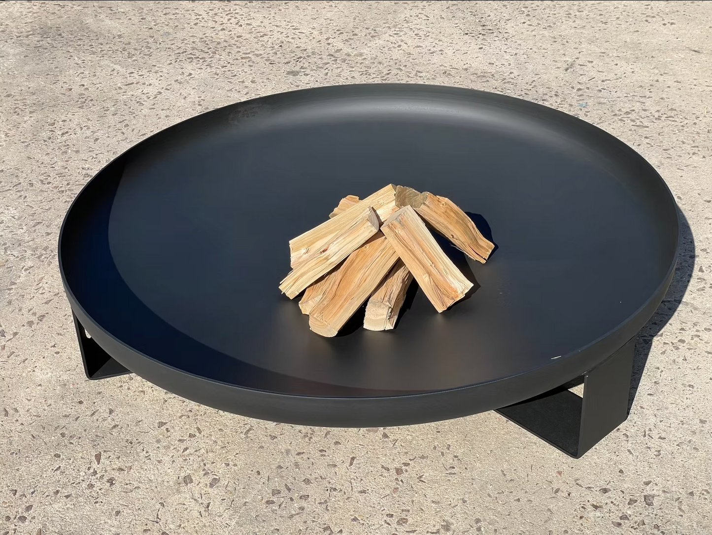 Hedral Firepit