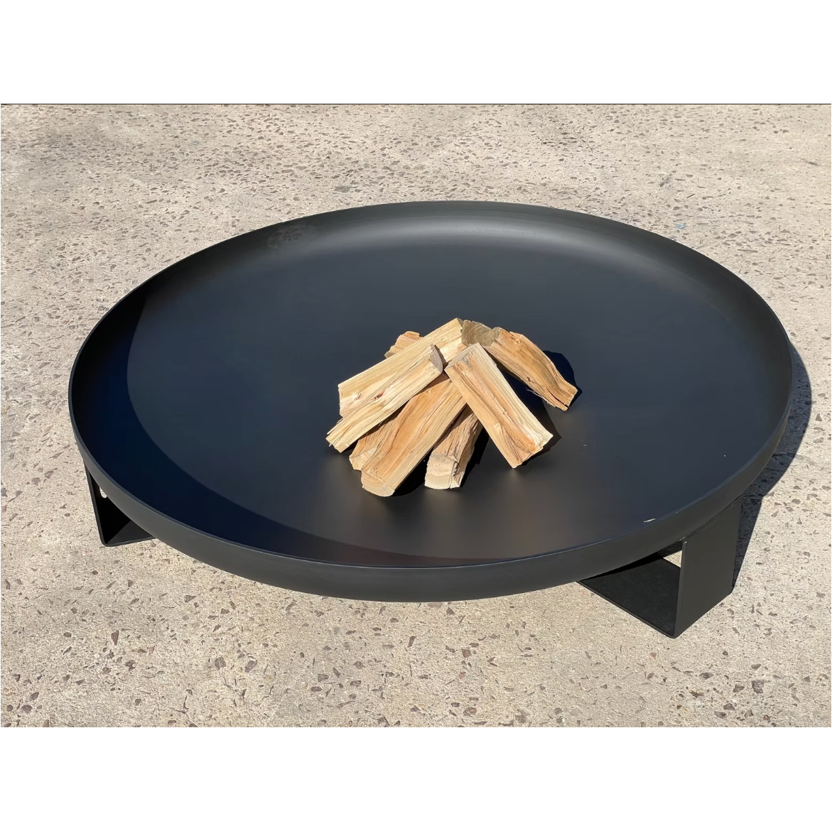 Hedral Firepit